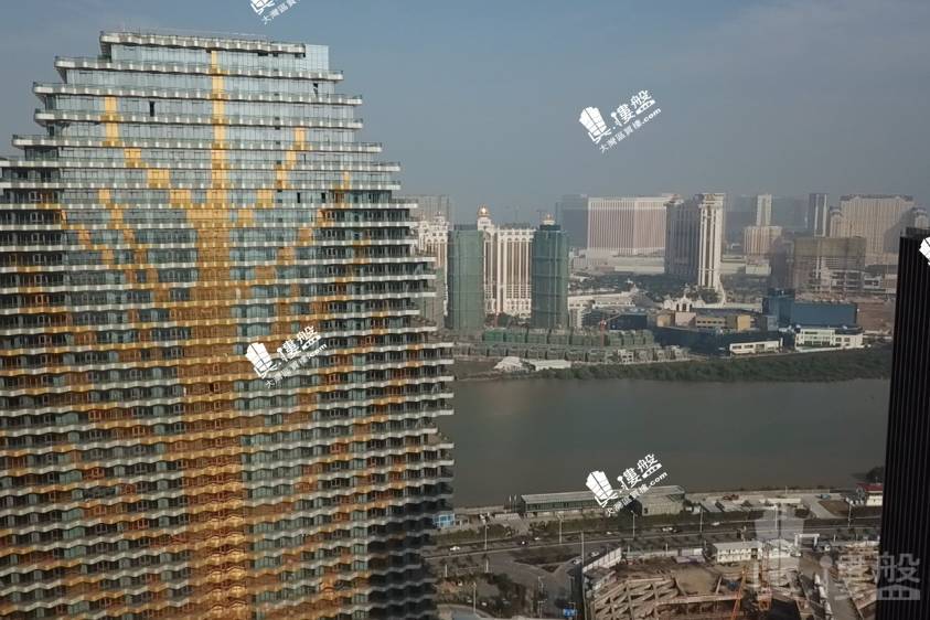 梧桐树大厦-珠海|首期5万(减)|横琴第一地标 顶级豪华|口岸地铁物业 (实景航拍)