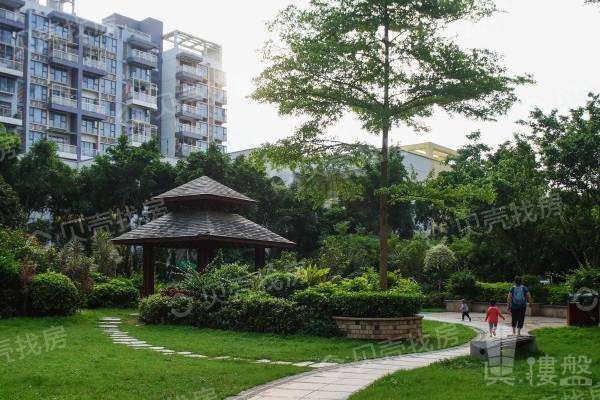 信義錦繡花園|大五房|戶型方正|前後看花園|高樓層|居住舒適度高