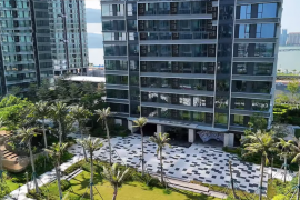 珠海世茂港珠澳口岸城，首期5萬(減)，港珠澳大橋關口上蓋物業，香港銀行按揭，最新價單，中港專車免費上門接載睇樓