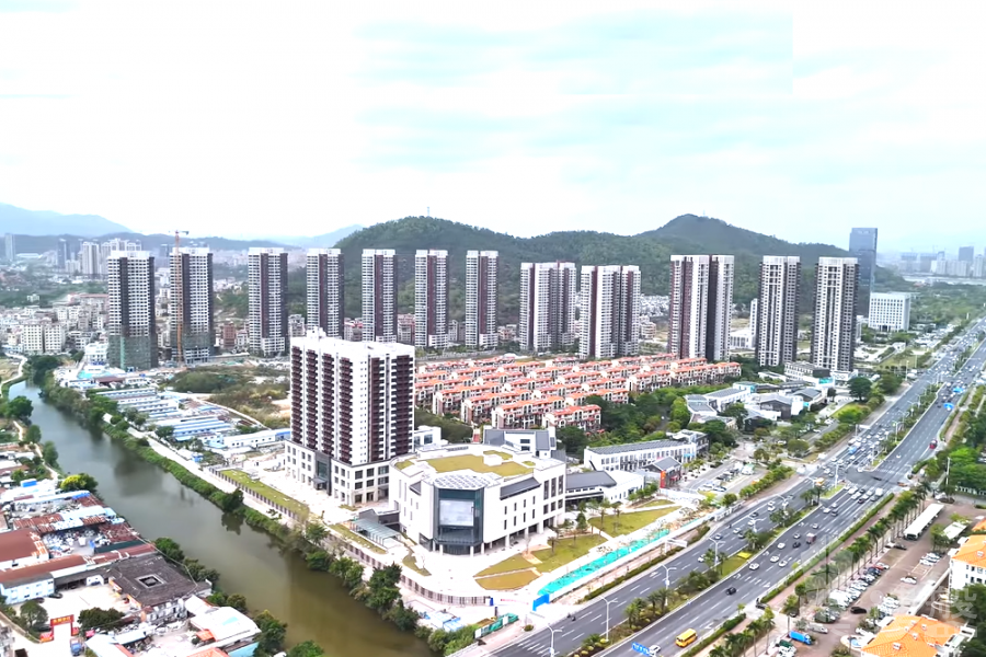 珠海五洲东方墅，首期5万(减)，大湾区一小时生活圈，现楼发售，香港银行按揭，最新价单